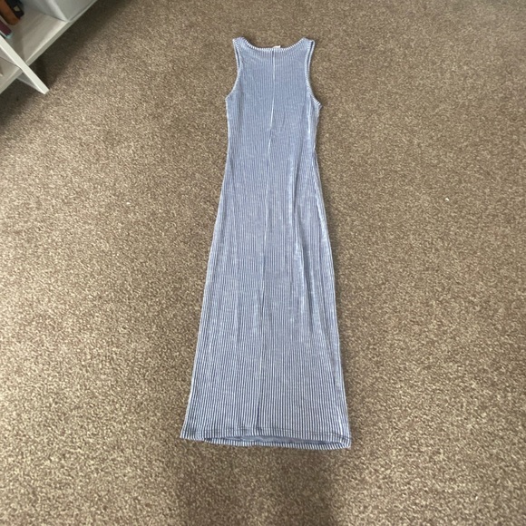 Striped Blue and White Midi Dress - Picture 5 of 5